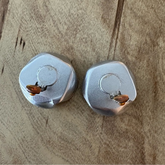 Vintage Flip A Coin Silver Clip On Earrings Crinkle 80s 90s 1980s 1990s - Picture 6 of 11